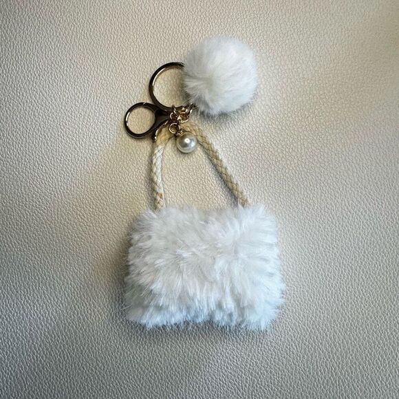 Fuzzy Bag Charm Purse Keychain FAST SHIP NEW - Picture 1 of 4